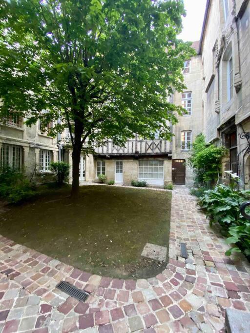 Sublime Appartement Typique Hypercentre Caen Bagian luar foto
